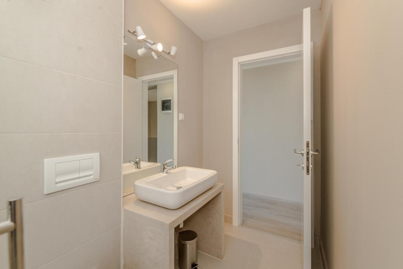 Apartment Amazing Island Povljana Luaran gambar