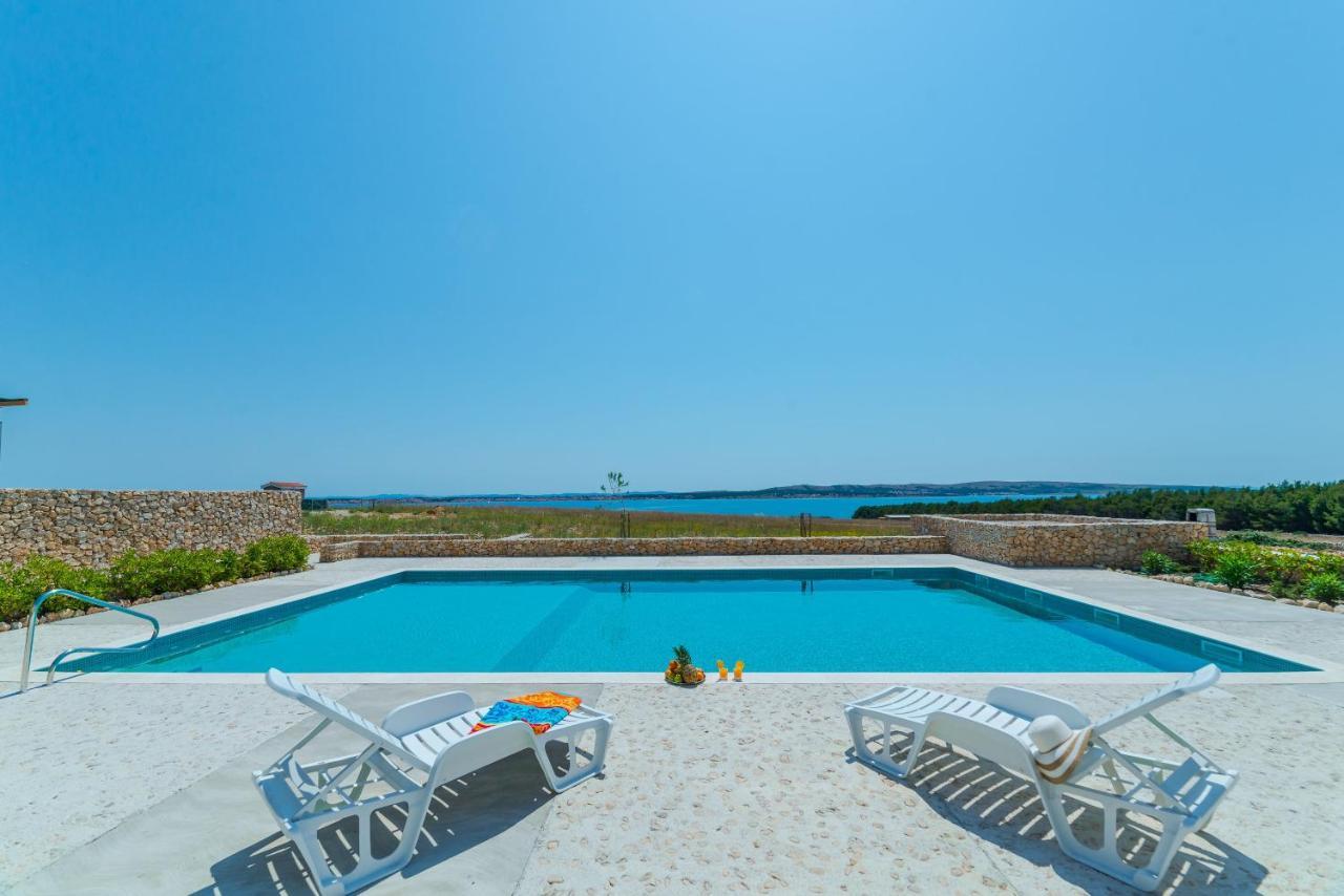 Apartment Amazing Island Povljana Luaran gambar